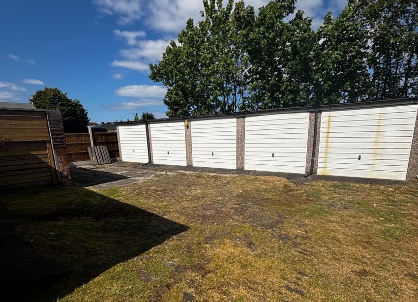 Images for Garages To The Rear Of, 27-29 Tithebarn Road, Southport, Southport, PR8