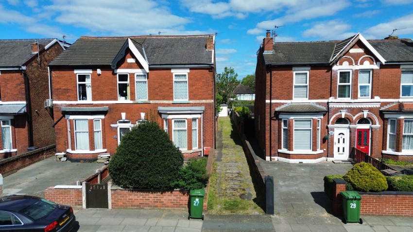 Images for Garages To The Rear Of, 27-29 Tithebarn Road, Southport, PR8