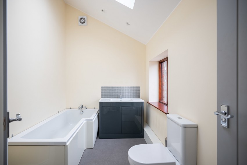 Images for Gores Farm Offices, Narrow Lane, Aughton, Ormskirk, L39