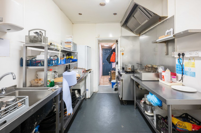 Images for Woollen Pig, Duke Street / Cemetery Road, Birkdale, PR8