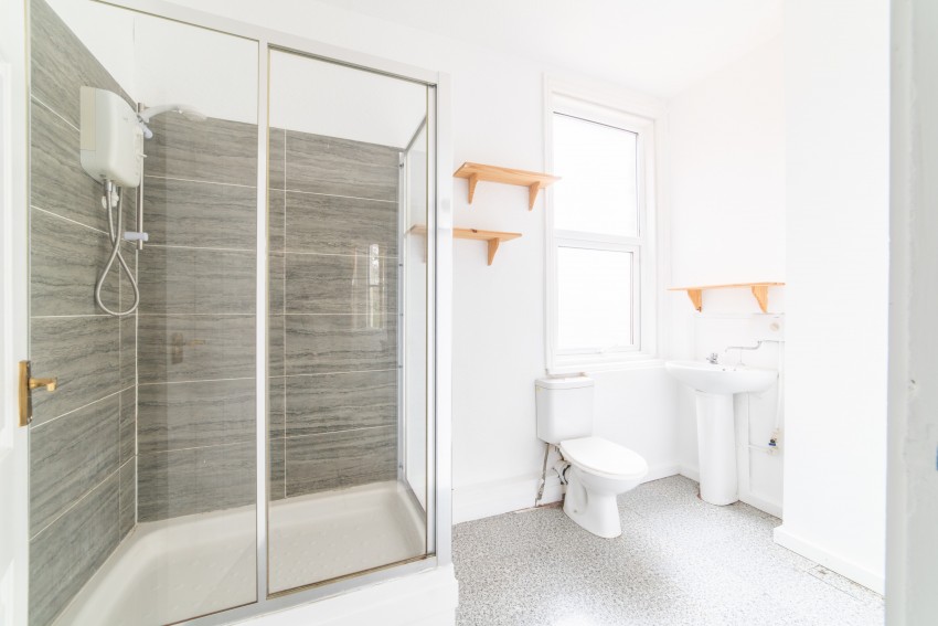 Images for 15 Castle Walk, Southport, PR8