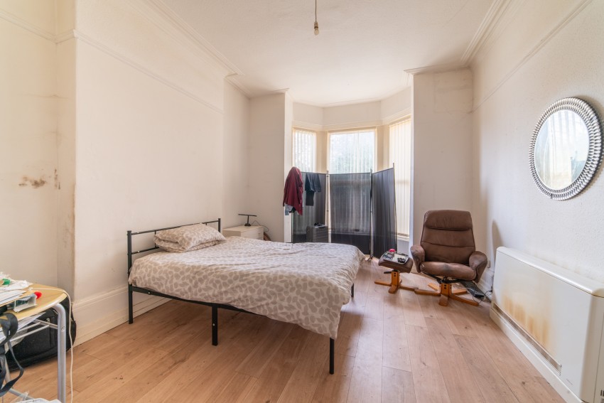 Images for 15 Castle Walk, Southport, PR8