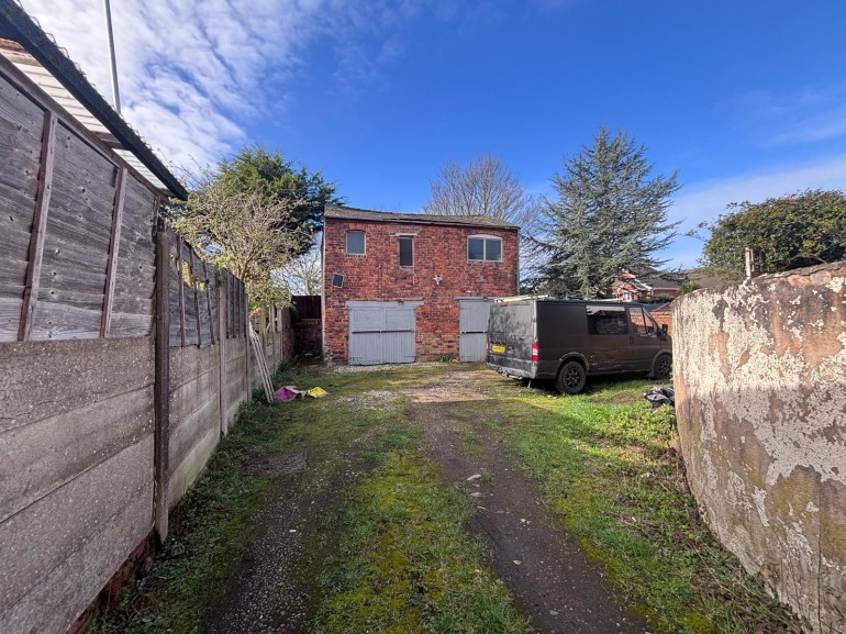 98 B To The Rear Of 98 Sussex Road, Southport, PR9