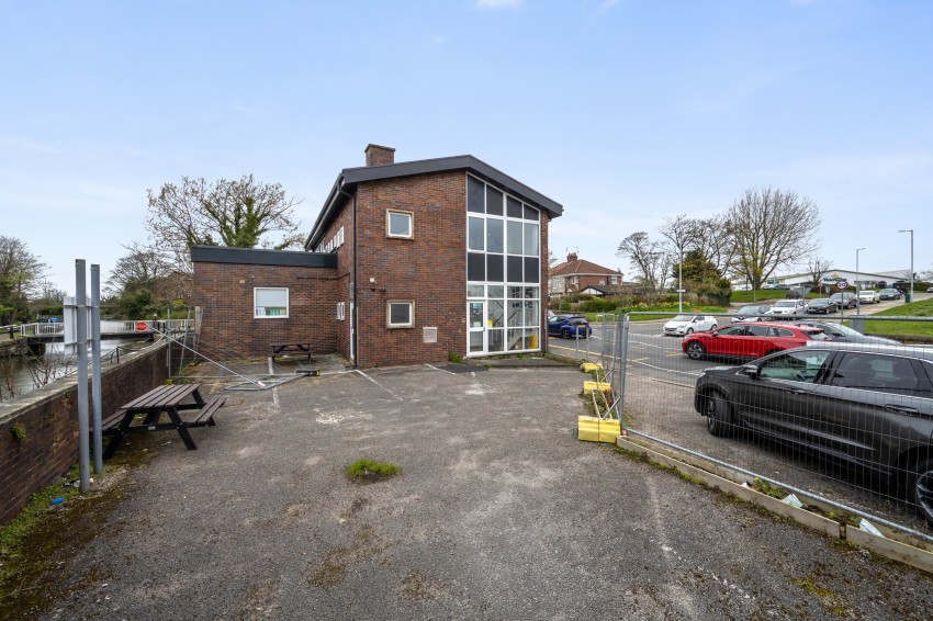 Images for 41 Liverpool Road North, Maghull, Liverpool, Merseyside, L31