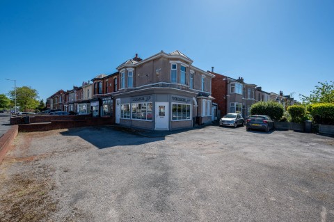View Full Details for 86 Sussex Road, Southport, PR9