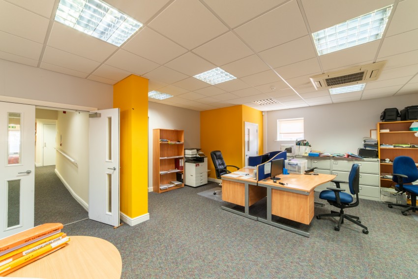 Images for 7–9 Station Road, Hesketh Bank, Preston, PR4