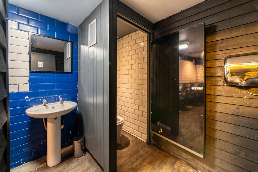 Images for 19–21 Scarisbrick Avenue, Southport, PR8