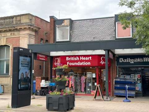 View Full Details for Unit 8 The Cloisters, Halsall Lane, Formby, L37