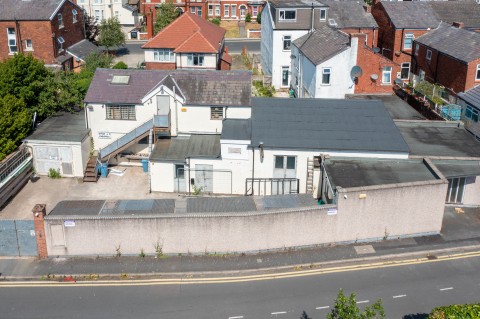 View Full Details for 14/16 Yellow House Lane, Southport, PR8