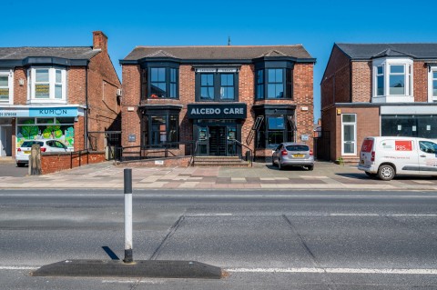 View Full Details for 27-29 Hoghton Street, Southport, Merseyside, PR9